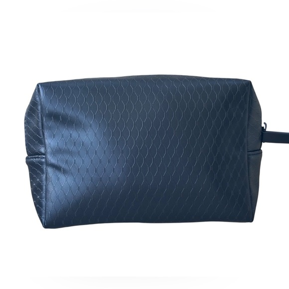 NWOT YSL Yves Saint Laurent Parfums Black Travel Pouch Toiletry Makeup Bag - Picture 3 of 5